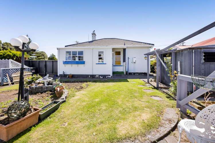 2 Argyle Street Hawera_16