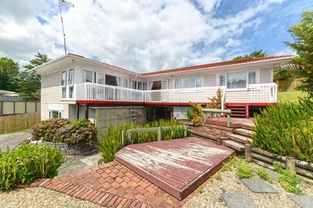 Charming  1960s Weatherboard Gem