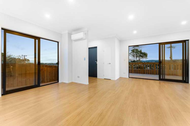 4/110 Royal Road Massey_10