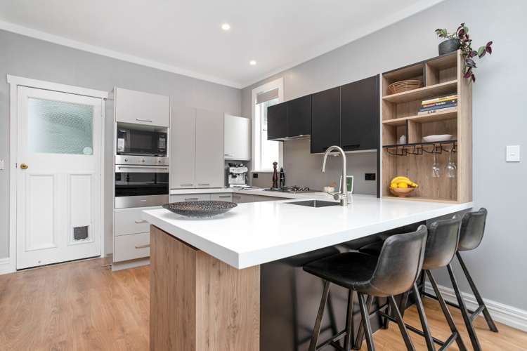 21 Columbia Road Sandringham_9