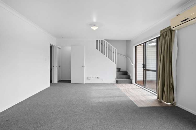 12E Dowding Street 1107_7