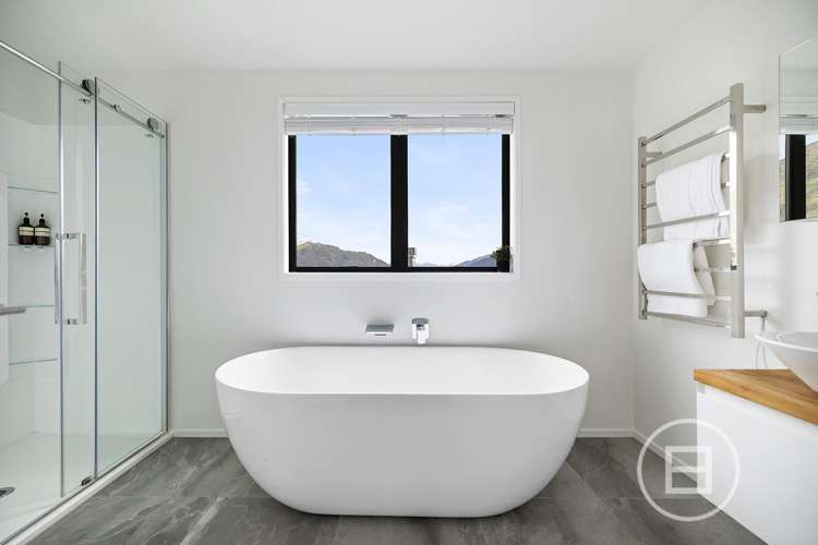 12 Violet Way Lower Shotover_16