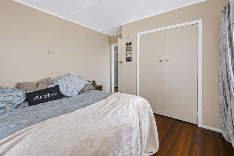 8 Pacey Avenue Hawera_9