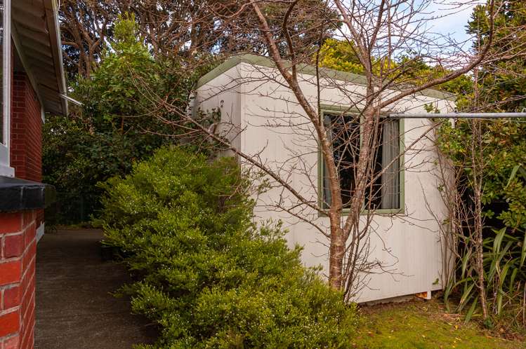 32 Totara Road Miramar_16