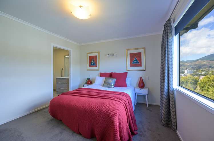 22 Valley Heights Washington Valley_16