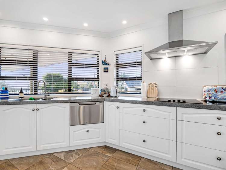 7 Waka Way Bellevue_5