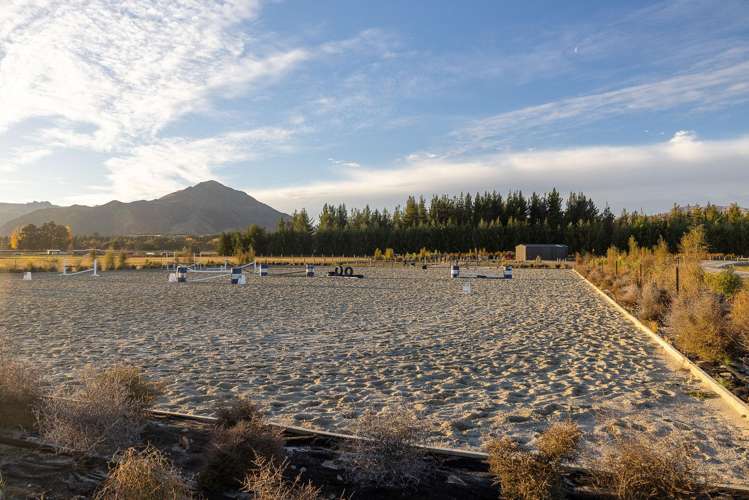 112 Fowler Lane Wanaka_18