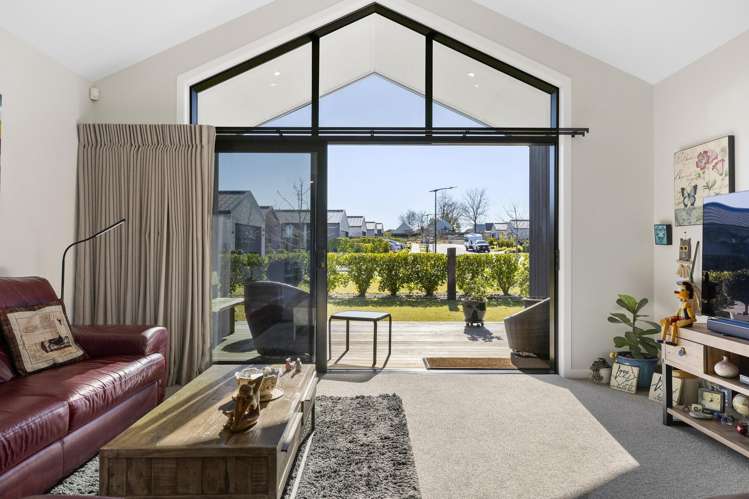 6 Sorrento Drive Rangatira Park_2