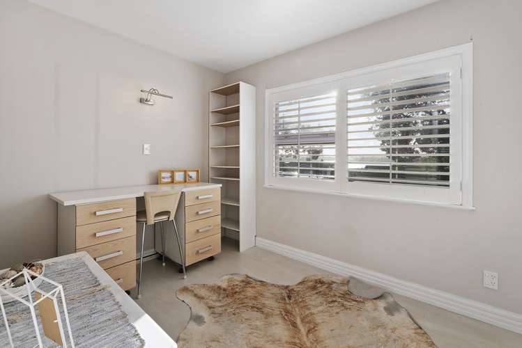 5/241 Hurstmere Road Takapuna_12