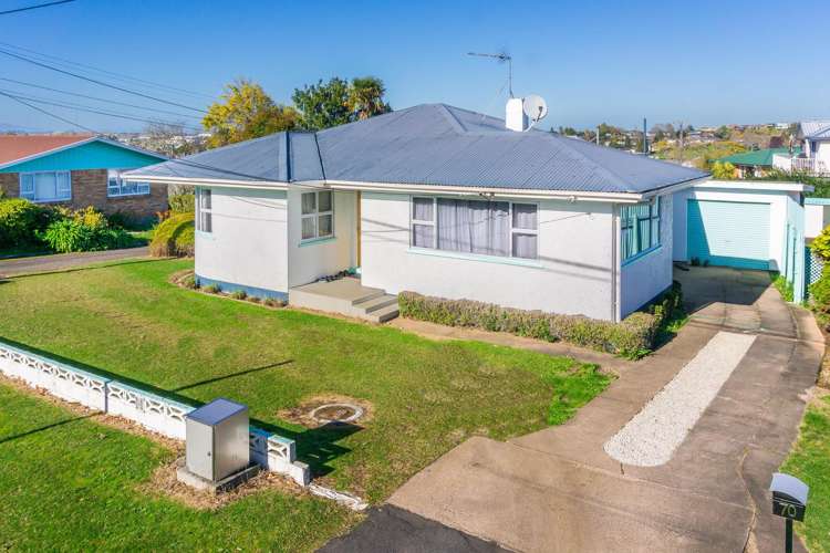 70 Dinsdale Road_0