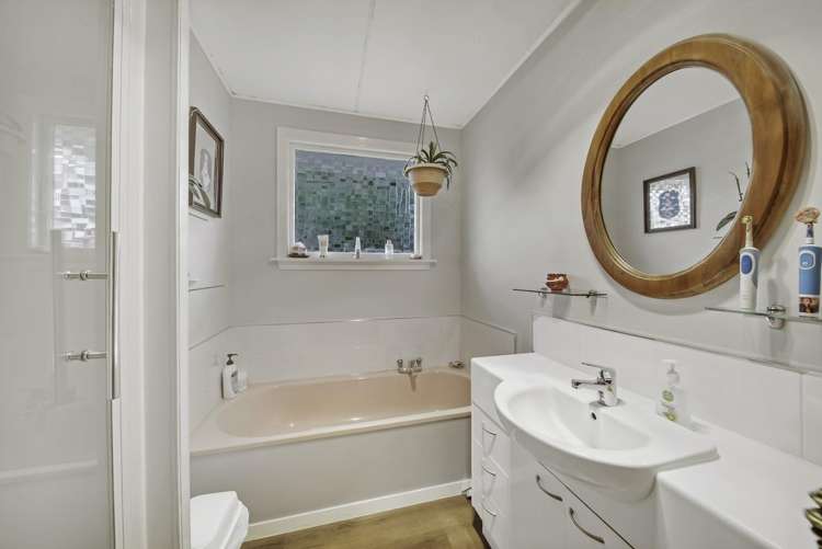 40 Charles Upham Avenue Hillmorton_13