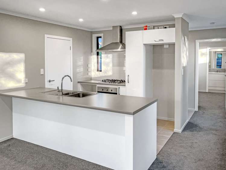 4/41 Kenney Crescent Fairfield_1