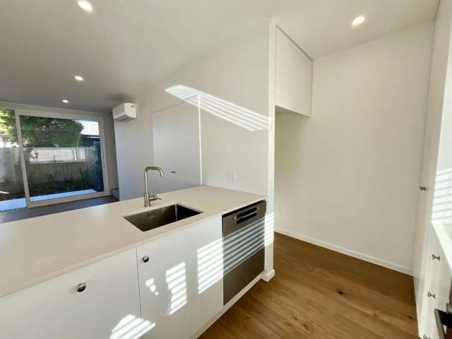 2/126 Roker Street 1535_2