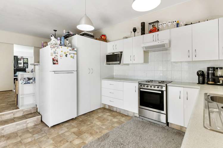 9 Oregon Place Papakura_12