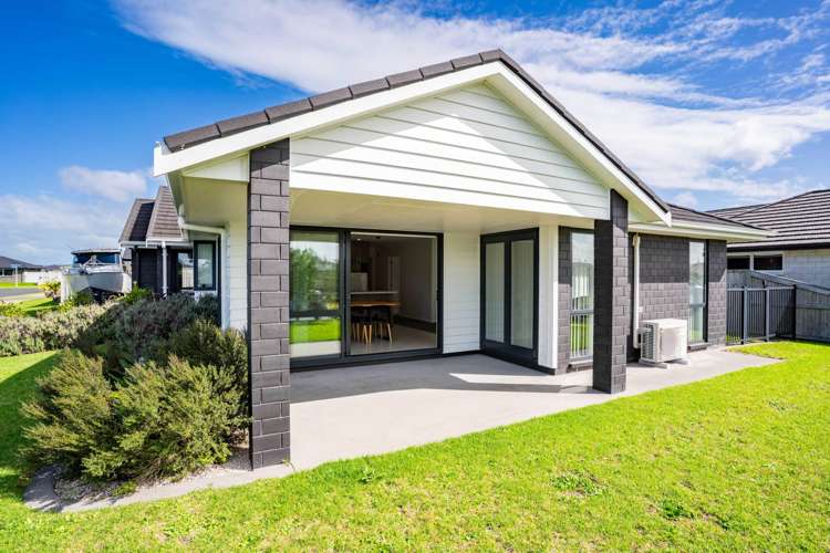 12 Kahukaka Road One Tree Point_6