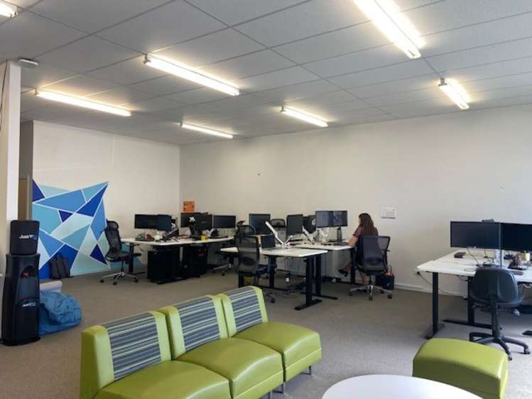 8b Railside Place Frankton_10