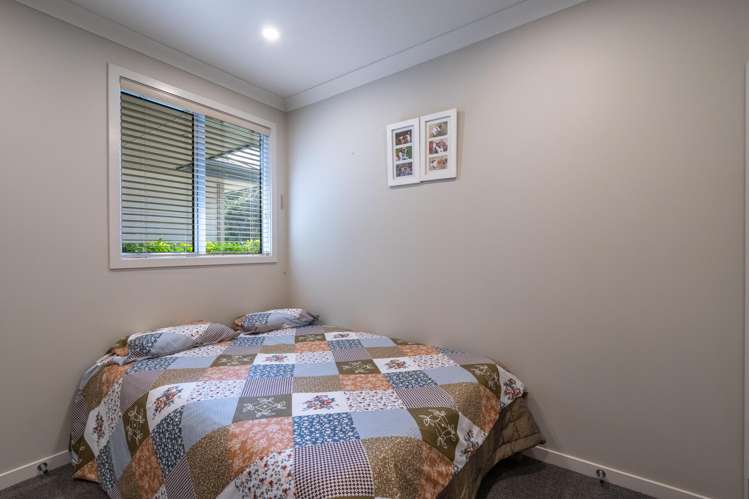 47 Matua Grove Otatara_16