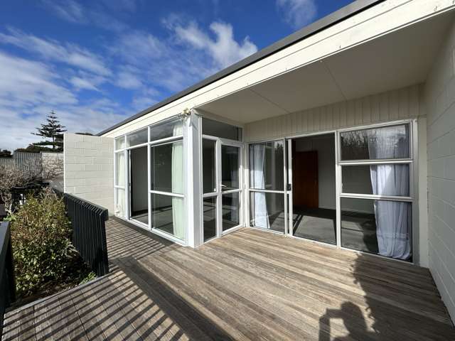 4/130a Shackleton Road Mount Eden_1