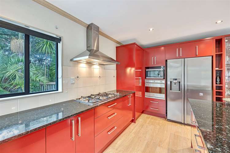 3 Fernbank Lane Greenhithe_24