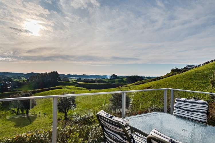 169 King Road Inglewood_10