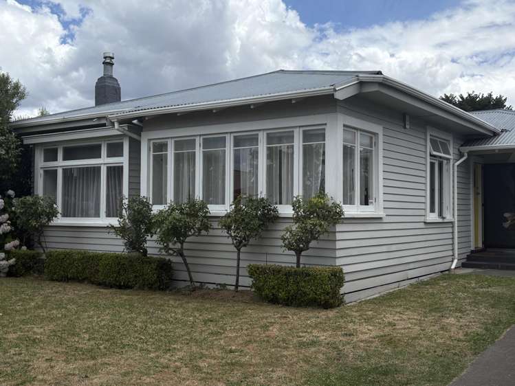 111 Duchess Crescent Mayfair_0