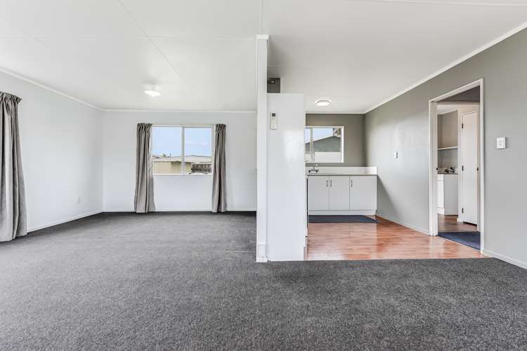 8 Rodney Street Nawton_8