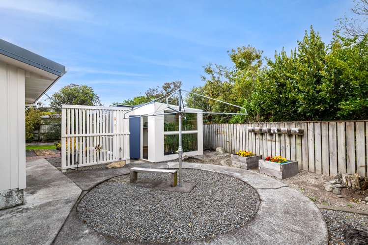34 William Benton Street Featherston_17