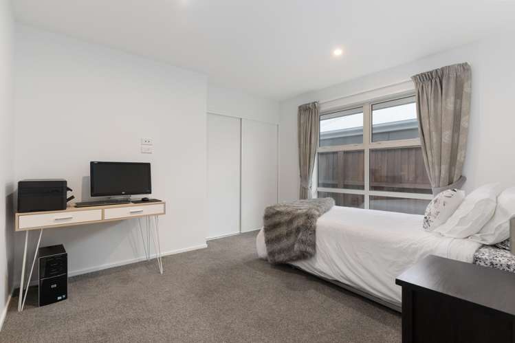 21 Bronco Drive Aidanfield_9