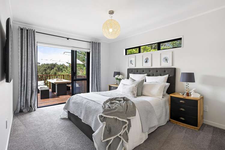 10 Coubray Place Botany Downs_9