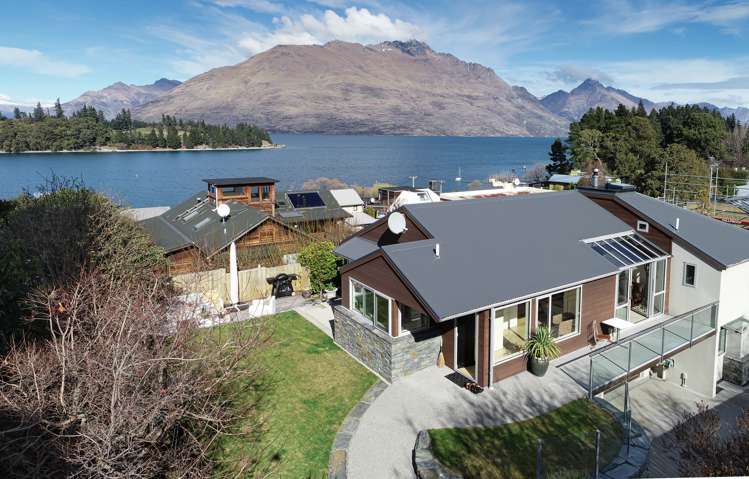 20 Brisbane Street Queenstown_22