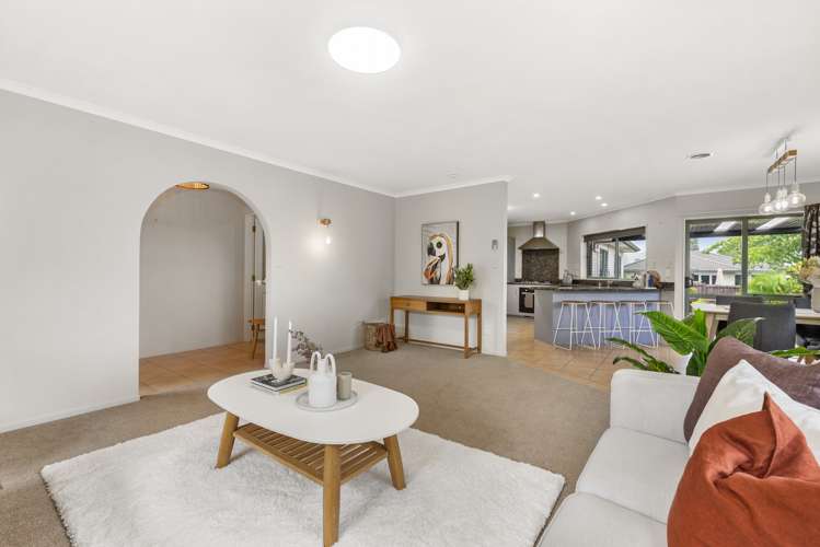 59 Basley Road Owhata_8