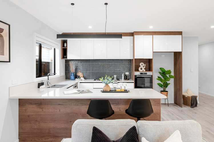 11 Gosset Avenue Chartwell_3