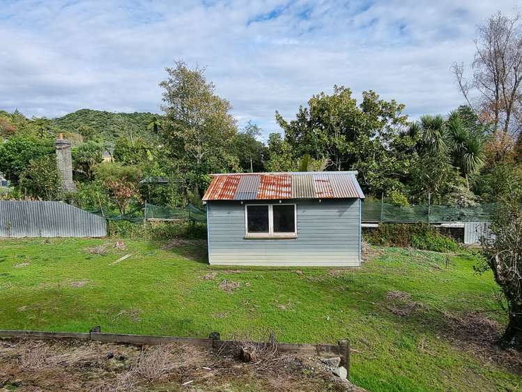 26 Puketahi Street Greymouth_15