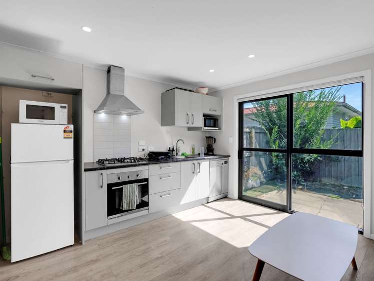 2/54 Helena Road Hillcrest_5