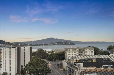 6A/2 Churton Street_3