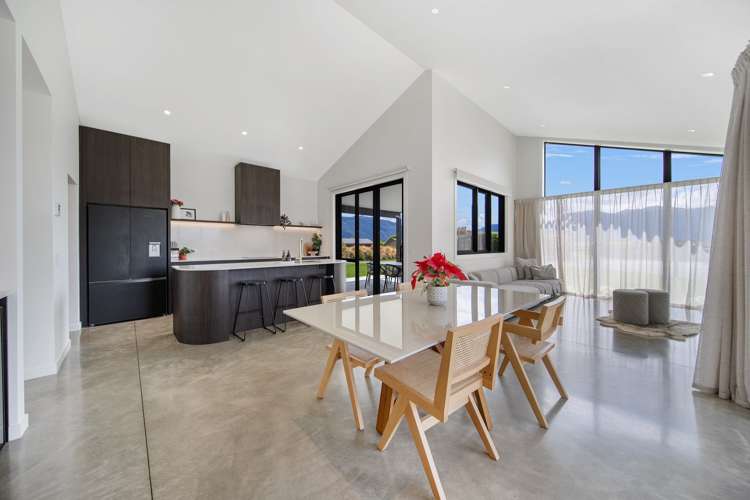 49 Pukutahi Drive Te Anau_9