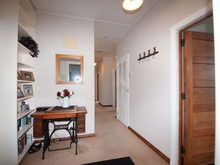 10 Kipling Street Johnsonville_12