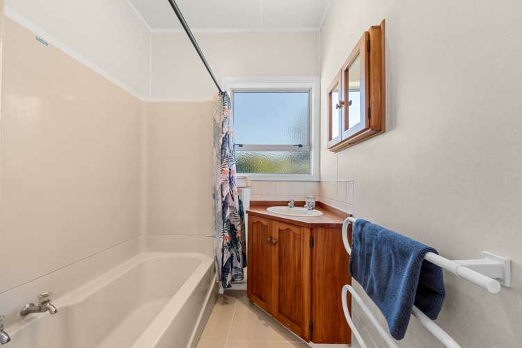 29 Curtis Street Okato_10