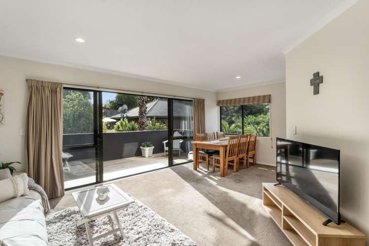 2/177 Carlisle Road Northcross_7