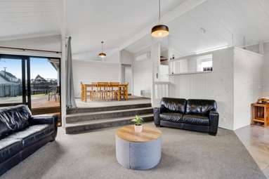 60 Cressida Avenue_4