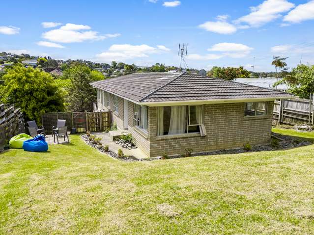 2/43 Archers Road Hillcrest_2