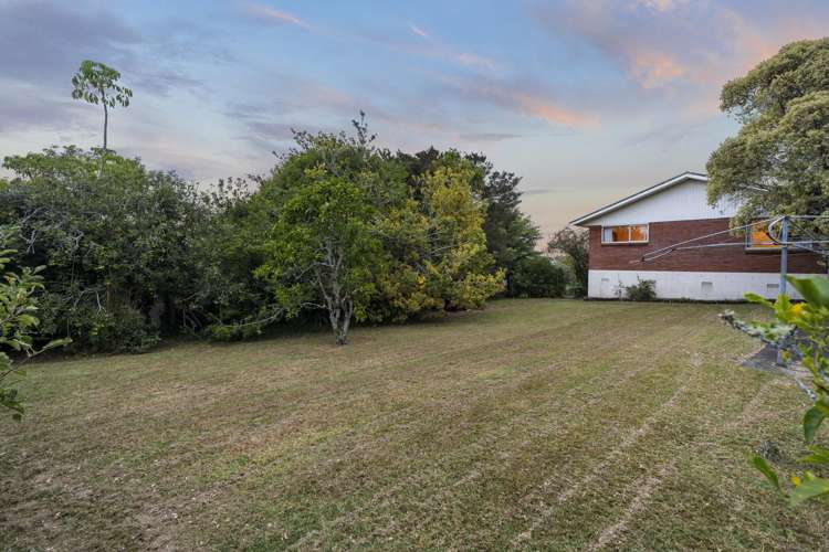 32 Triangle Road Massey_6