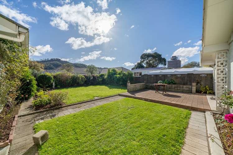 175 Taita Drive Avalon_23