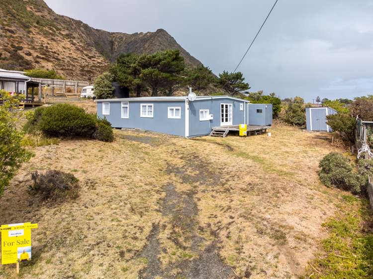 8 Seaview Avenue Ngawi South Wairarapa Houses for Sale One Roof