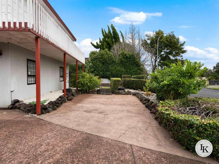 8 Carnoustie Drive Wattle Downs_28