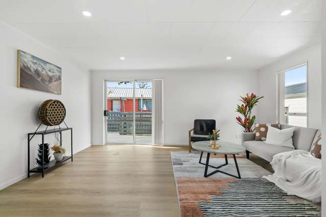 2/33 Secretariat Place Randwick Park_1