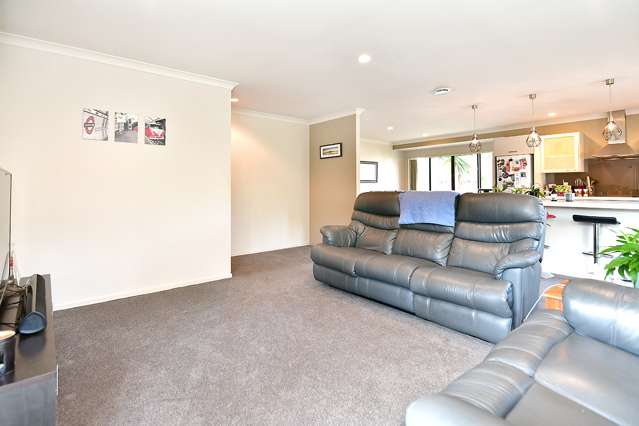 1 Empressa Heights Helensville_3