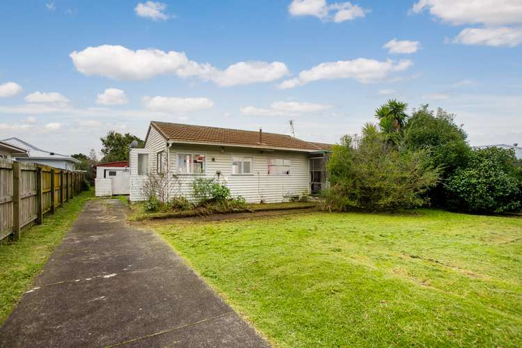 86 Point England Road Point England_4