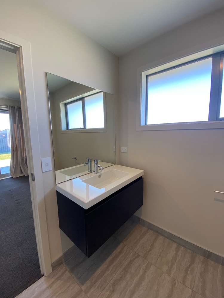 4 Hosking Drive Cromwell_11