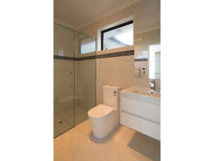 6 Milano Lane Wigram_17